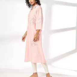 avaasa mix n' match Women Embroidered A-Line Kurta image 2