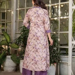 svaraa Women Floral Print A-Line Kurta Suit Set image 2