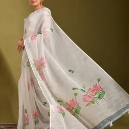 nyrika Floral Print Tassel Detail Saree image 2