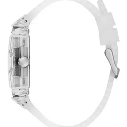 guess Men Chronograph Watch image 2