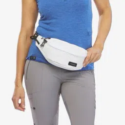 decathlon FORCLAZ - Unisex Greige 2L Travel Waist Pouch image 2