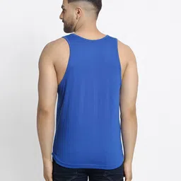 friskers Typographic Print Sleeveless Vest image 3