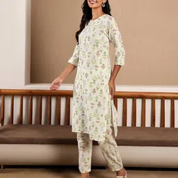 Floral Print Straight Kurta & Pants Set image 3