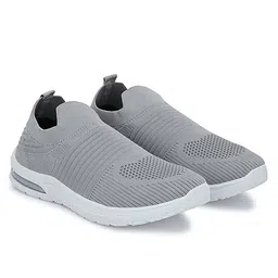 layasa Women Low-Top Slip-On Shoes image 3