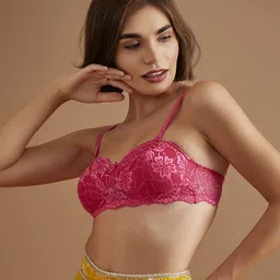 clovia Lace Lightly-Padded Bra image 3