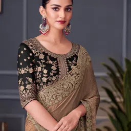 ri-wah Women Embroidered Saree with Zari Border image 3