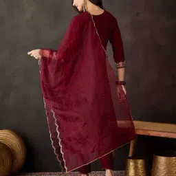 kvs fab Women Embroidered Straight Kurta Set with Dupatta image 3