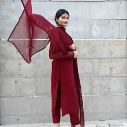 ud brand Women Straight Kurta Set image 3