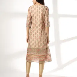 avaasa mix n' match Women Floral Print Flared Kurta image 3