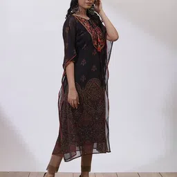 lakshita Women Embroidered A-Line Kurta  image 3