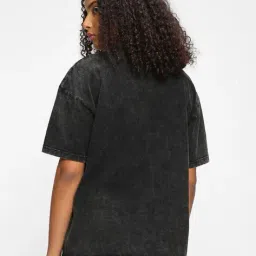 bewakoof Women Graphic Oversized Fit T-Shirt image 3