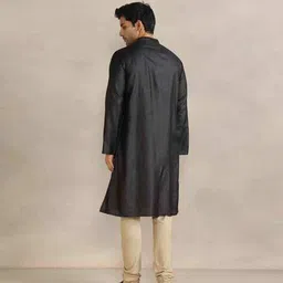 fabindia Men Embellished Relaxed Fit Long Kurta with Mandarin Collar image 3