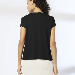 fig Women Embellished Slim Fit Top image 3