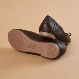 ginger by lifestyle Women Ballerinas with PU Upper image 3