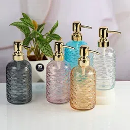 kookee Set of 2 Ribbed Bathroom Accessories image 3