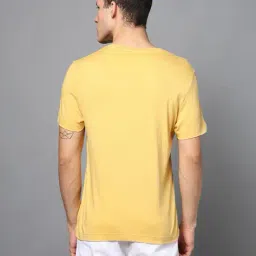 u.s. polo assn. Men Heritage Print Slim Fit Crew-Neck T-Shirt image 3