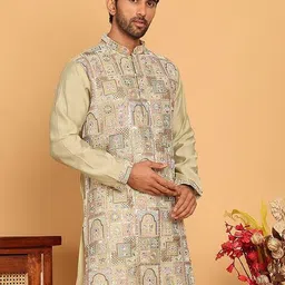 jompers Men Regular Fit Short Kurta image 3