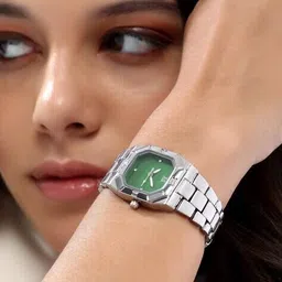 haute sauce Women Square Dial Analogue Watch   image 3