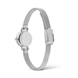 daniel wellington Women Analogue Watch image 3