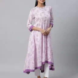 aurelia Women Floral Print Flared Kurta image 3