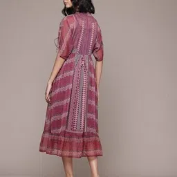 aarke ritu kumar Shaelza Kaftan Dress with Camisole image 3