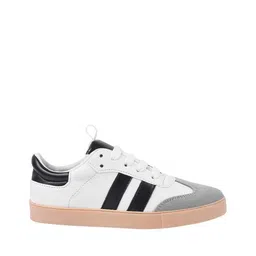 shoetopia Boys Regular Fit Lace-Up Sneakers image 3