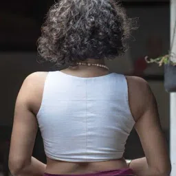 suta Dome Neck Sleeveless Padded Cotton Blouse with Front Opening image 3