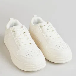 max Women Perforations Sneakers image 3