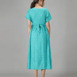 nightspree Printed Fit & Flare Dress image 4