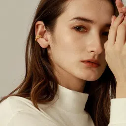 myki Women Gold-Plated Earcuffs image 4