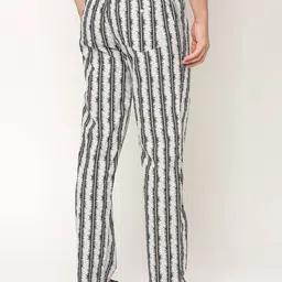 underjeans Striped Pyjamas with Insert Pockets image 4