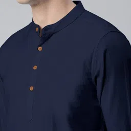 finivo Men Regular Fit Short Kurta with Curved Hem image 4