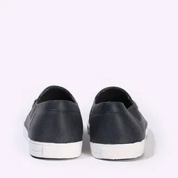 frisbee Men Slip-On Casual Shoes image 4