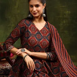 berrylicious Women Anarkali Kurta Set image 4