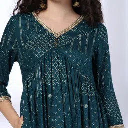 siyahi Women Printed Empire Kurta image 4