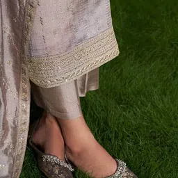 svaraa Women Embroidered Straight Kurta with Pants & Dupatta image 4