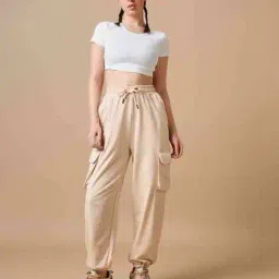 bewakoof Women Oversized Cargo Joggers image 4