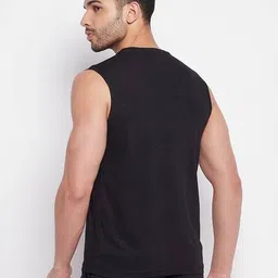 parcel yard Round Neck Sleeveless Vest image 4