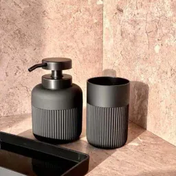 mason home Chaton Bathroom Set image 4