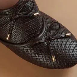 ginger by lifestyle Women Ballerinas with PU Upper image 4