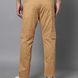 levi's Men Slim Fit Cargo Pants image 4