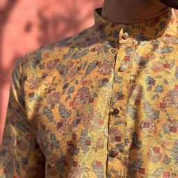 ethnic india Men Floral Print Short Kurta image 4