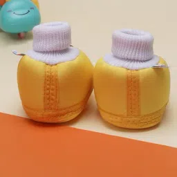 neska moda Colourblock Slip-On Shoes image 4