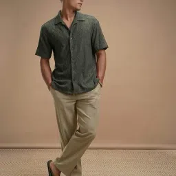 highlander Men Relaxed Fit Shirt with Short Sleeves image 4