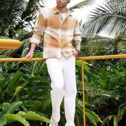 campus sutra Men Checked Regular Fit Shirt with Spread Collar image 4