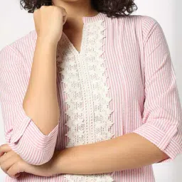 avaasa mix n' match Women Striped A-Line Kurta with Insert Pocket image 4