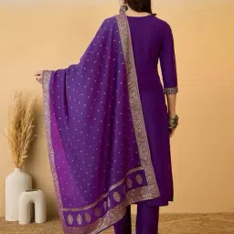 nyrika Women Floral A-Line Kurta Set image 4