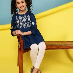 ishti Girl Embroidered Regular Fit Top image 5
