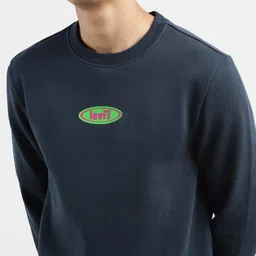 levi's Men Regular Fit Sweatshirt with Logo Print image 5
