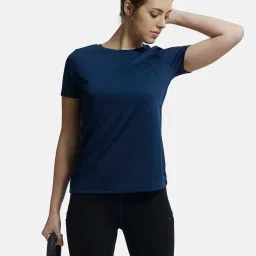 jockey MW71 Microfiber Fabric Relaxed Fit Round-Neck Half Sleeve T-Shirt with Stay Fresh Treatment image 5